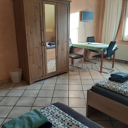 Haus Roseneck-Pension Am Stadtrand Borchen Cameră foto